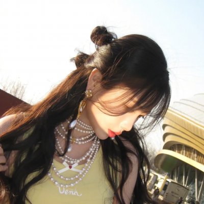 性感女勇士